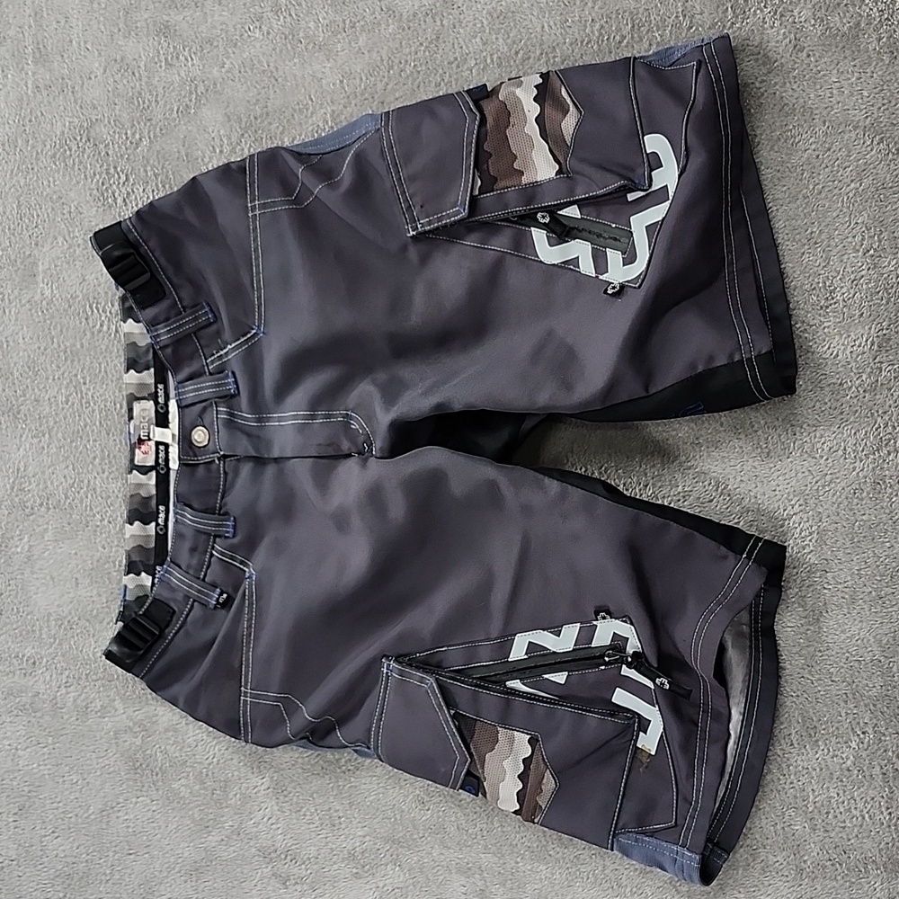 Mace Nitrate Shorts Men's 28 Waist Adjusters Side Cargo Pockets Distressed